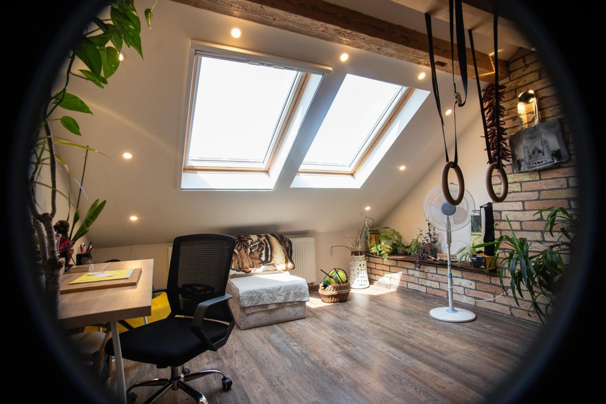 Treehouse Apartment Сегед Экстерьер фото